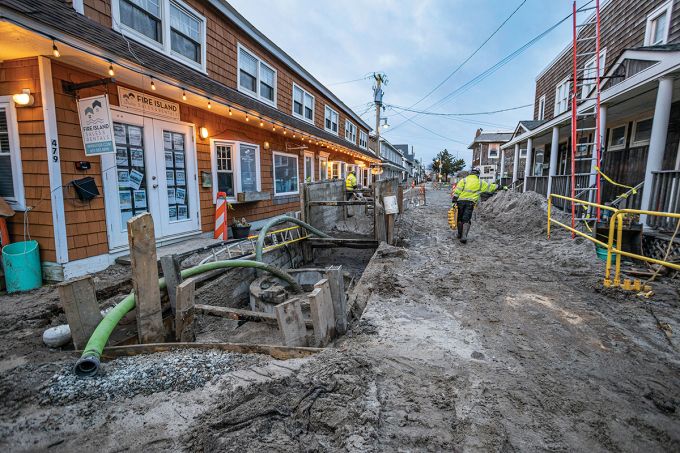 OCEAN BEACH - BAY WALK > W