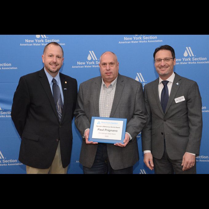 Paul Prignano of Port Washington Water District accepts the Operator Meritorious Service Award.